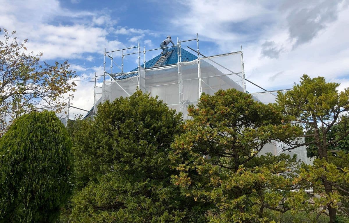 屋根塗装の様子